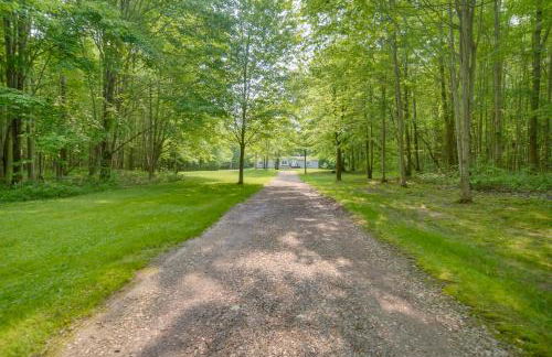 Secluded Ohio Getaway on 65 Acres! - Foto 33