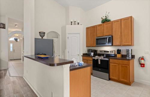 Peaceful yet perfect location, private pool home - Foto 18