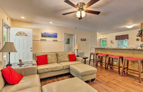 Slopes, Trails and More! Beech Mountain Home with Deck - Foto 5