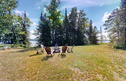 Flagpole Point - Photo 46