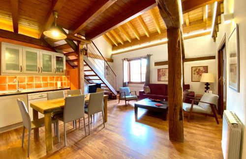 Apartamentos Turísticos Ezcaray - Photo 2