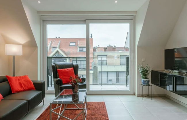 Charming Apartment on top Location in Knokke - Photo 3