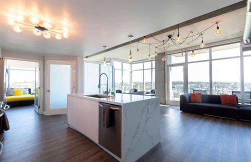 Modern Downtown SD Apartment Stunning City Views - Foto 3