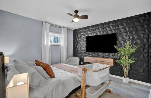 Pocono Blue with Paddleboards, Spa, Indoor Jacuzzi, GameRoom, Lake, EV - Foto 3