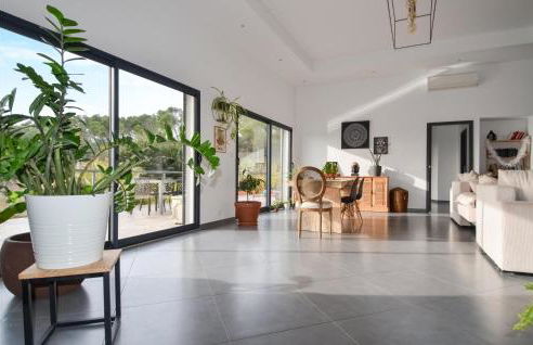 Gorgeous Home In Saint-Nazaire - Foto 3