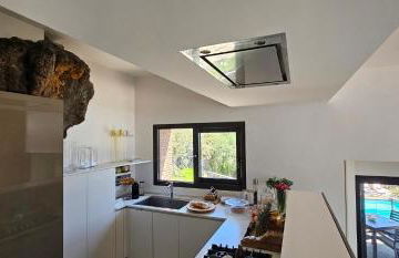 Rahal Etna Luxury Retreat- Private Heated Jacuzzi 98F & Infinity Pool - Foto 42