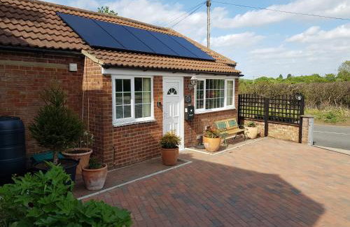 1 Bed Sleeps 2 Free Parking Pets Welcome - Foto 2