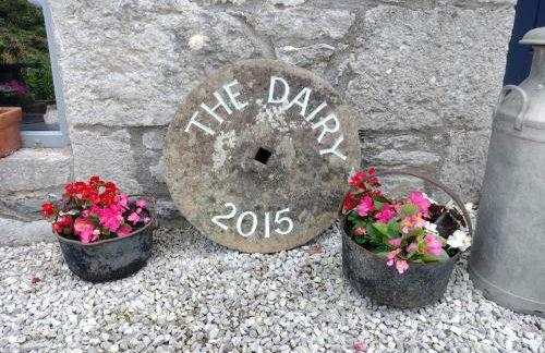 The Dairy, Yealand Redmayne in a rural setting, bring your dogs and horse - Photo 15