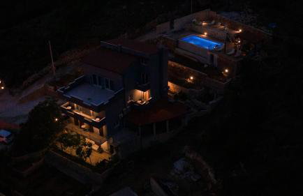 Exclusive Villa Almissa with swimming pool and sea view - Foto 18