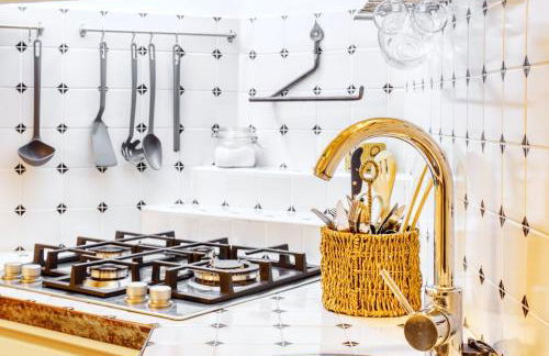 Tra i Vicoli di Sperlonga, Storia, Mare e Relax - Foto 13