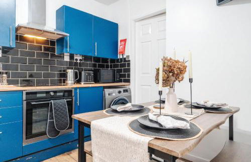 Newly Renovated 4BR House with lots of amenities - Foto 8