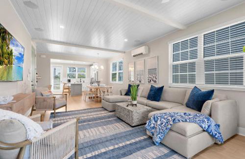 NEW! Manatee Dreams, Pool & Boat Slip, Min to AMI! - Foto 8