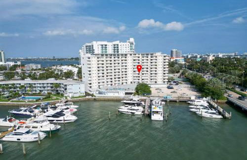Bayshore Bliss, Cozy with Water Views of Miami Bay - Foto 58