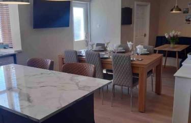 Ocean Suites HOT TUB - sleeps 11 - Foto 57