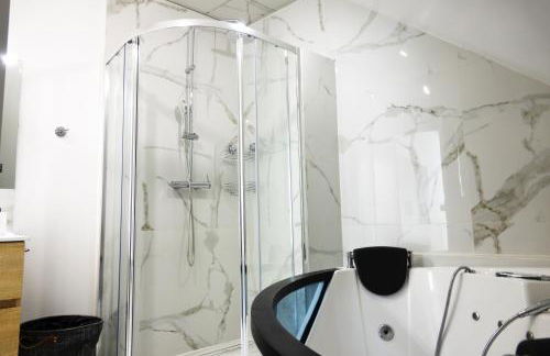 Maison neuve et contemporaine, alliant modernité et situation stratégique à 12km de Paris et 8km de Versailles - Photo 47