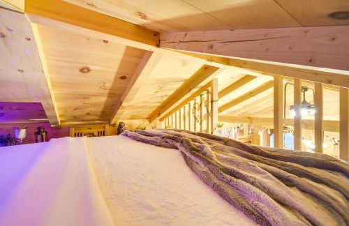 Glamping Getaway with Porch in Wisconsin Northwoods - Foto 16