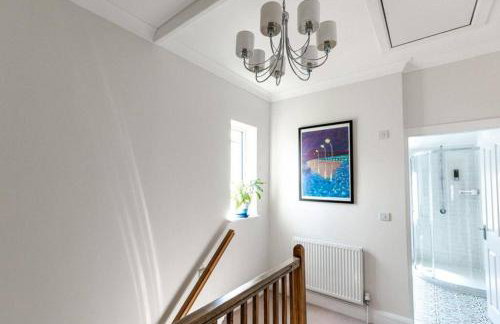 NORTH BEACH HOUSE - 3 Bedroom Fully Equipped Spacious House Perfect for Family Getaways in Bridlington - Foto 11