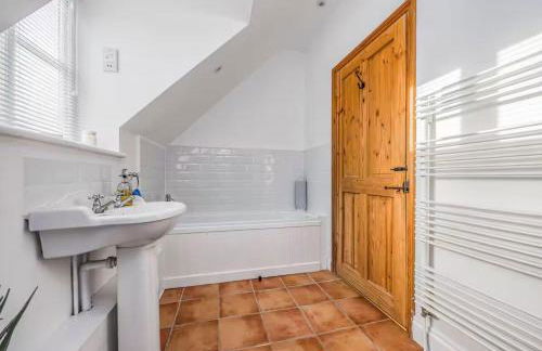 Charming Family Stables Conversion - Pass the Keys - Foto 12