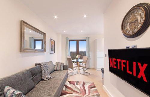 LillyRose Serviced Apartments - St Albans City Centre, Parking - Photo 17