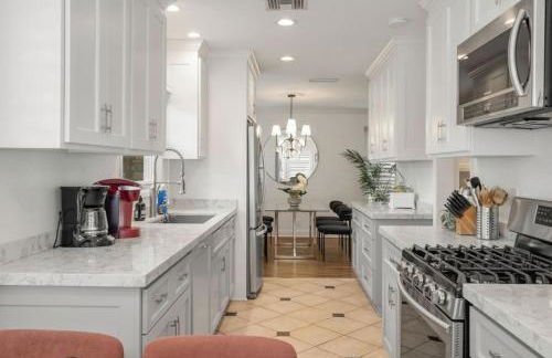 Refreshing Escape- Hot Tub- Games- Sleeps 10 - Foto 20