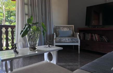 Casa com Piscina no Centro - 13 pessoas - Churrasqueira - Elegante - Foto 44