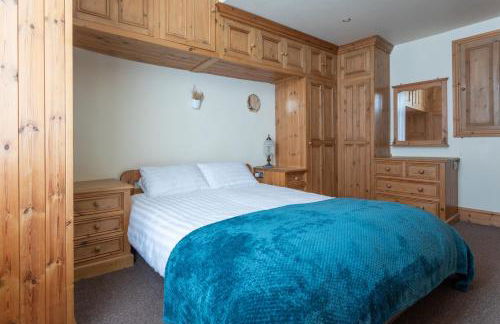 Haworth Village House - Sleeps 6 Parking & Pets! - Foto 3