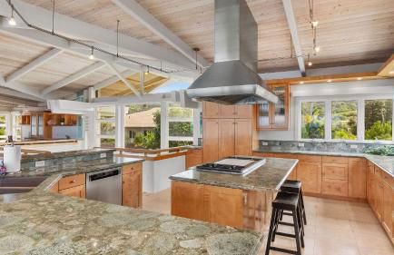 Beachfront Retreat w Ocean Views Bikes Balconies Ocean Haven by Avantstay - Foto 12