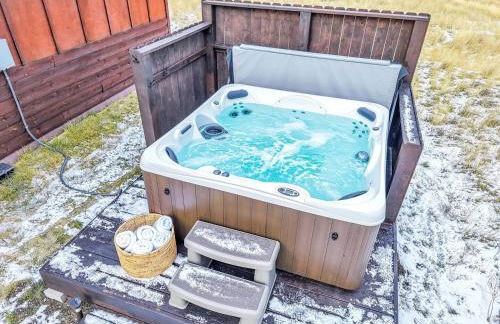 30 Miles to Yellowstone Hot Tub Game Room AC - Foto 64