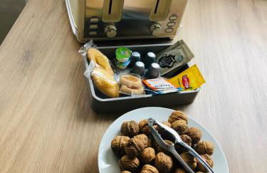 Aux Trompettes Violettes - Foto 38