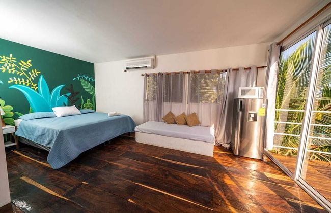 La Hola Villas - Photo 18