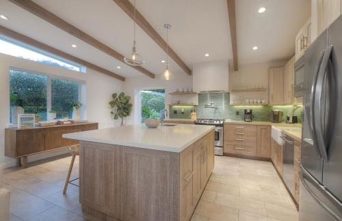 Luxury 3-Bed Beach Cottage with Hot Tub, Fire Pit, BBQ - Walk To Beach - Foto 22