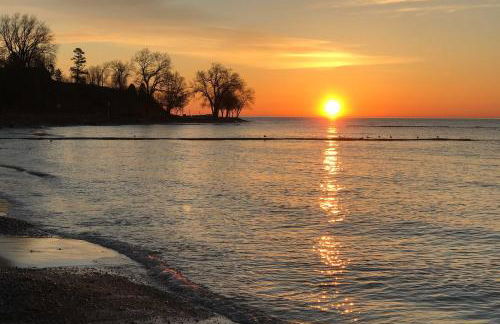 Family Home, 1 Block to Lake Michigan Beach! - Photo 40