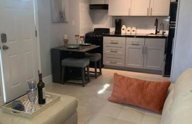 Hideaway in the Heart of Phoenix with POOL - Photo 5