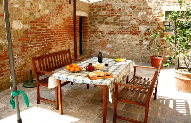 Lovely Farmhouse in Asciano With Swimming Pool - Foto 62