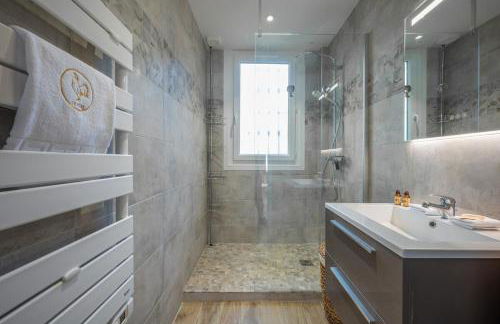 Le COQ Edouard VII - Parking -AC - WiFi - Foto 5