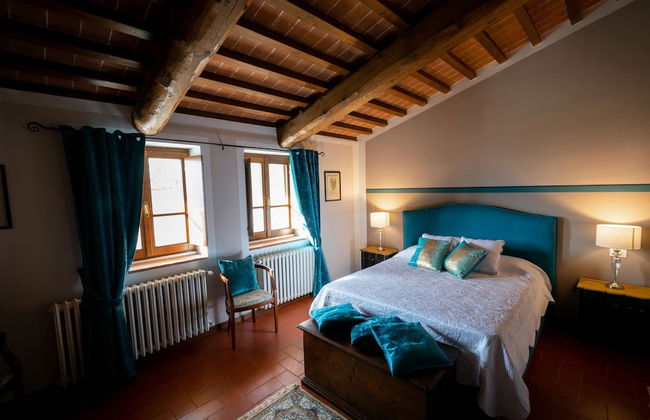 Villa in Tuscany With Pool & Panoramic Views - Photo 7