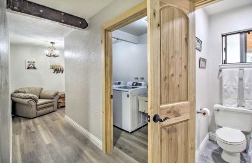 Family Cabin with Game Room! 32 Mi to Sunrise Resort - Foto 25