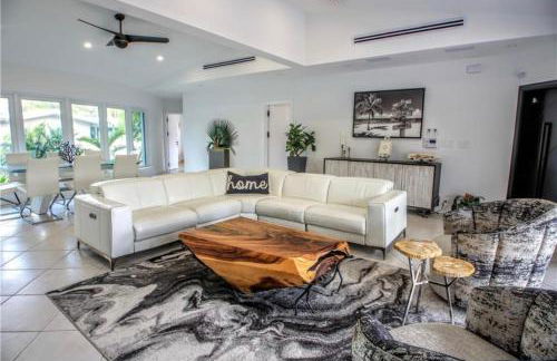 SWAYING PALM BEACH HOUSE Walk to Beach , Marina, Port, las Olas - Foto 15