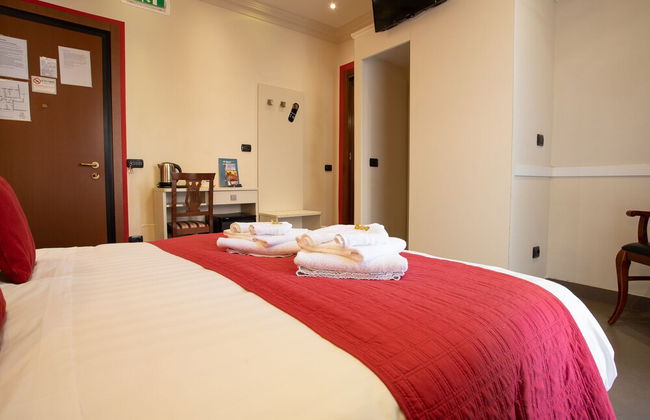 Il Piccolo Piacenza - Photo 36