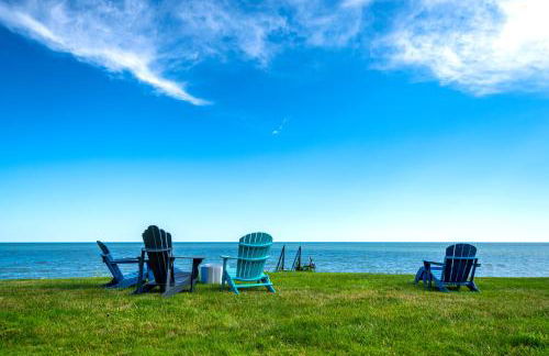 Cozy Lakefront Cottage - Foto 23