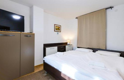 Stunning Home In Ivanska - Foto 25