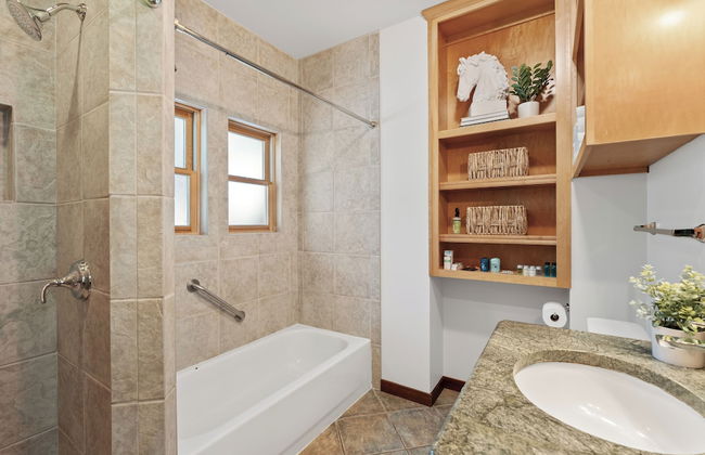 Urban Cowboy Villas - Heart of 704 - Foto 41