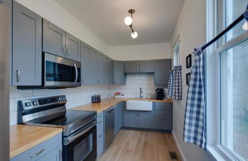 Modern Family Home in Mason with Backyard and Fire Pit - Foto 10