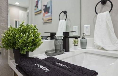 The Coral 2BD TownHouse 7ST Walkable - Foto 33