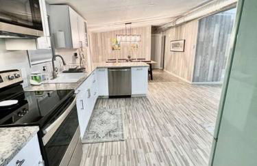 Charming Riverfront Home - Casa Topo @ SparrowBend - Foto 15