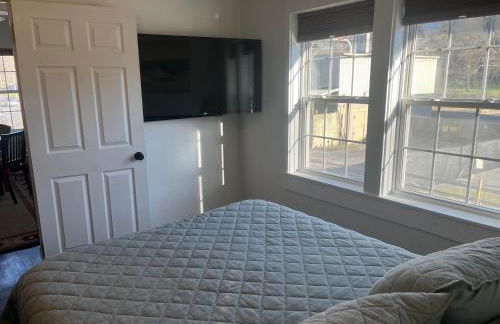 The Bait & Tackle #2 Near Town - Foto 29