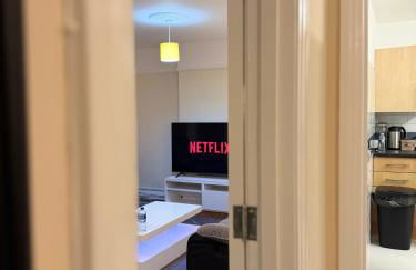 Contractors Residence - Long Stay DISC0UNT- Private Parking - Central Location - Fast Wifi - Foto 6