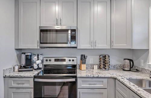 Downtown Gem, 2 Kings, 1 Queen, Newly Renovated - Foto 8