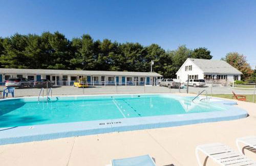 3 Bedroom Pool PlayArea CampFire Cozy Apt - Foto 44