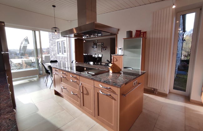 Luxurious Villa With Pool in the Ardennes - Photo 13